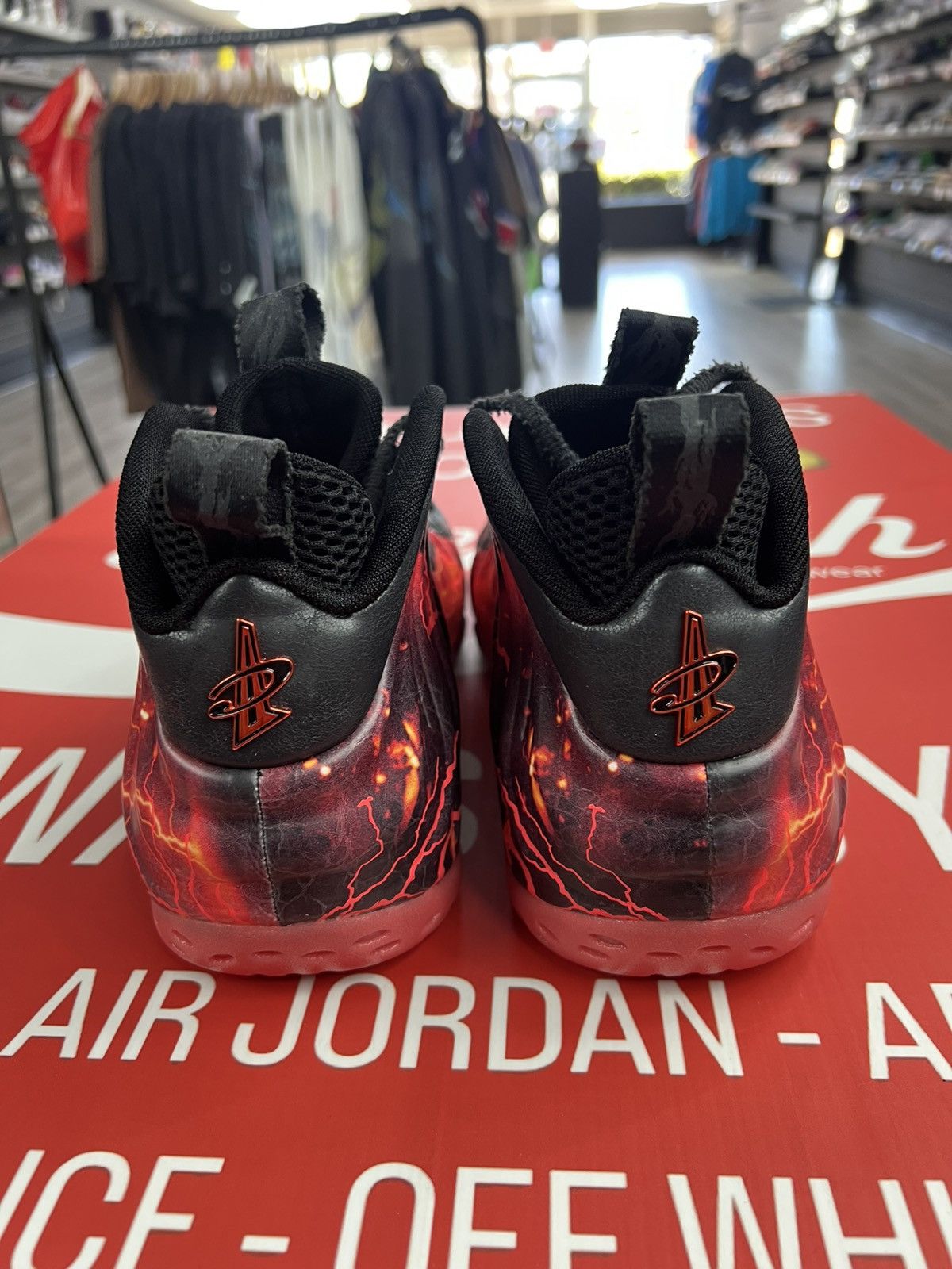 Nike Nike Air Foamposite One Stanger Things Size 10 Size US 10 / EU 43 - 5 Thumbnail