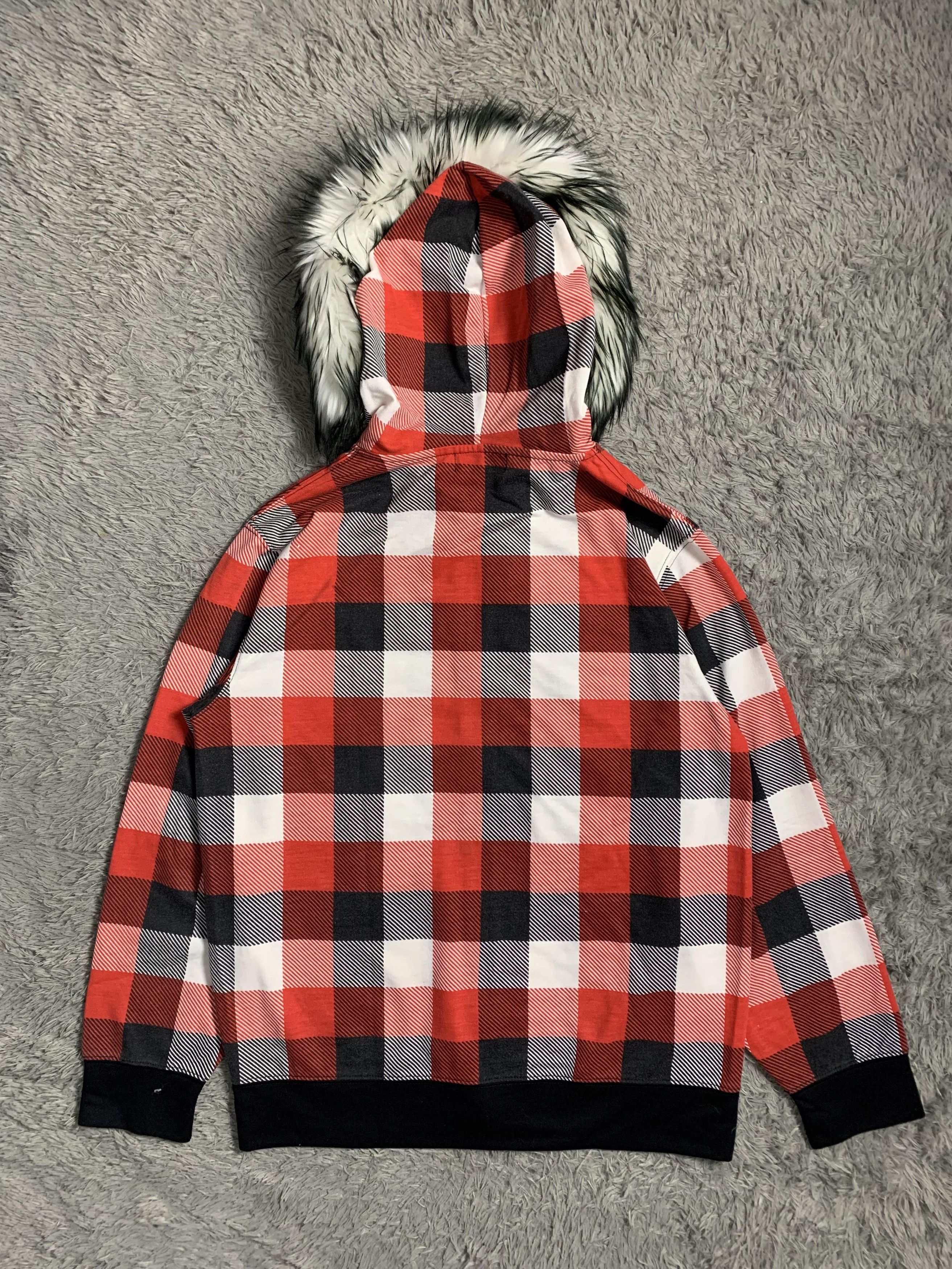 Japanese Brand Patern Beaumont Carr Fur Hoodie Size US XL / EU 56 / 4 - 2 Thumbnail