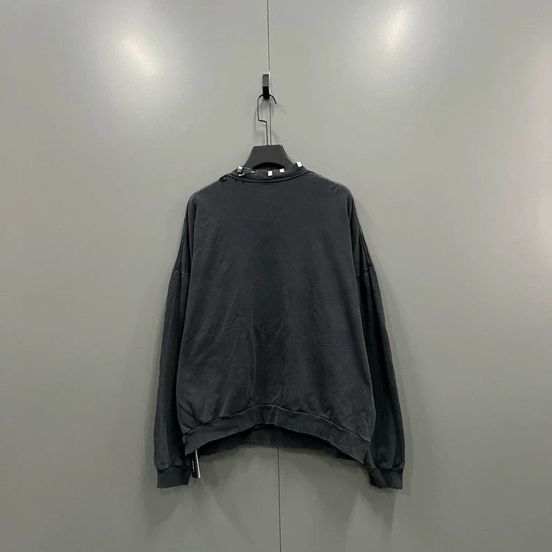 Balenciaga Balenciaga Perforated metal round neck sweater Size US S / EU 44-46 / 1 - 3 Thumbnail
