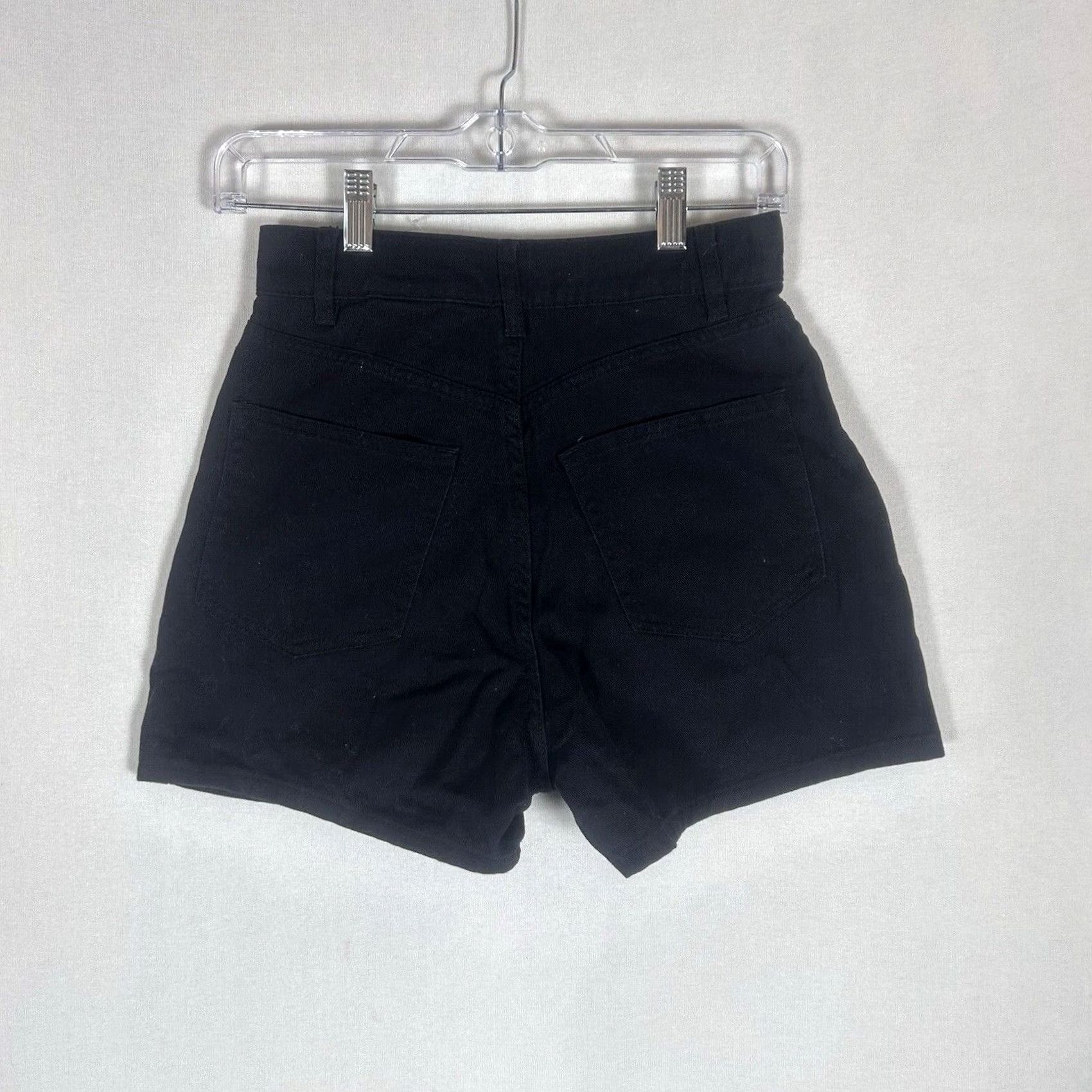 H&M Divided by H&M Mom Shorts Womens Size 2 Black High Rise 5 Pockets 3" Inseam Shorts Size 26" / US 2 / IT 38 - 6 Thumbnail