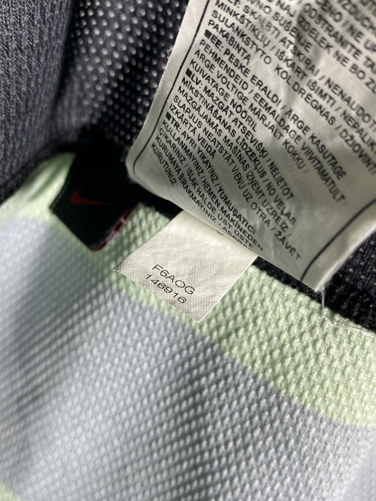 Nike Nike Celtic FC 2006 2008 Away Long Sleeve Football Shirt Size US XXL / EU 58 / 5 - 19 Thumbnail