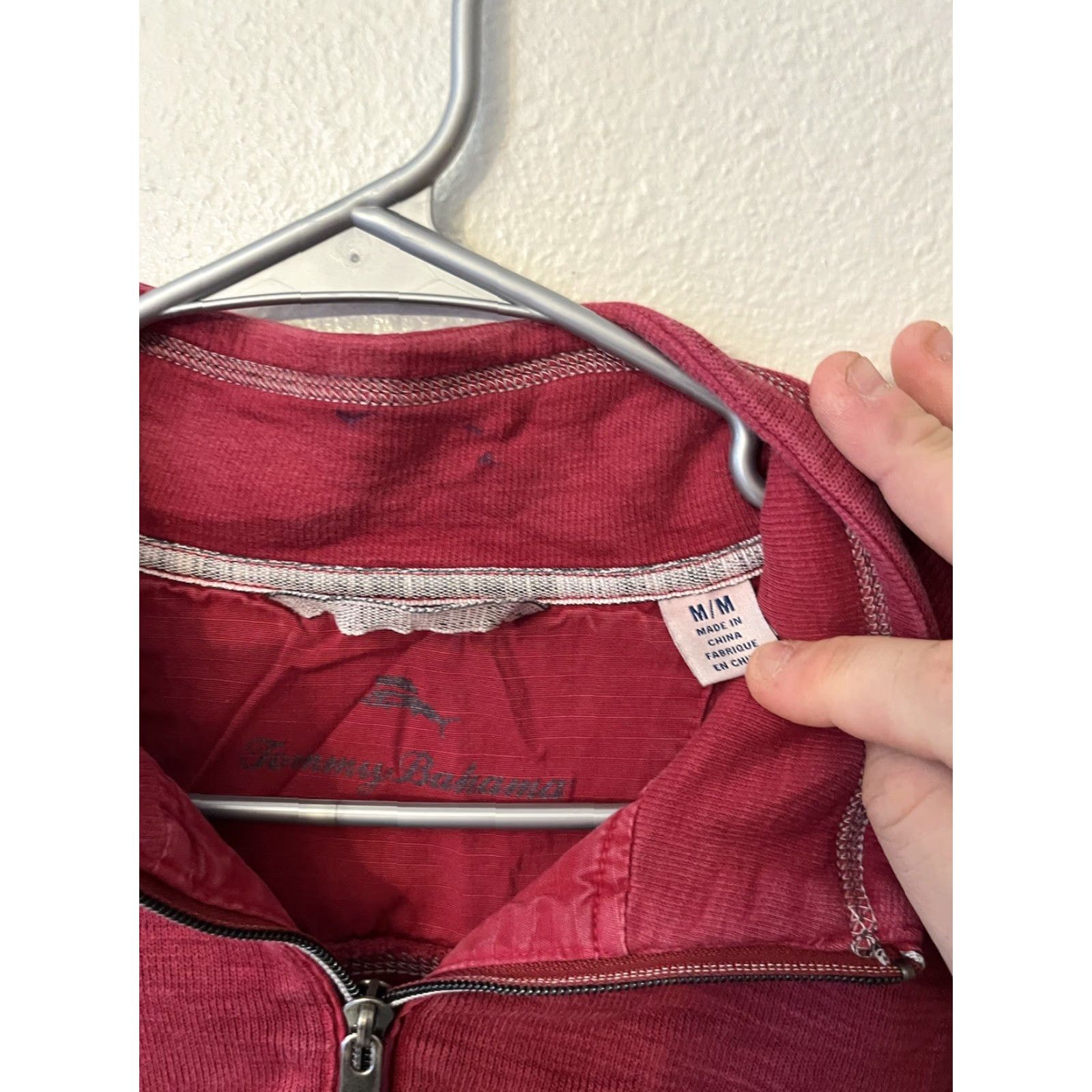 Tommy Bahama Tommy Bahama Sweater Men M 1/4 Zip Pullover Long Sleeve Red Cotton Blend Knit Logo Vintage: No, Solid, Classic American Modern Theme Size US M / EU 48-50 / 2 - 4 Thumbnail