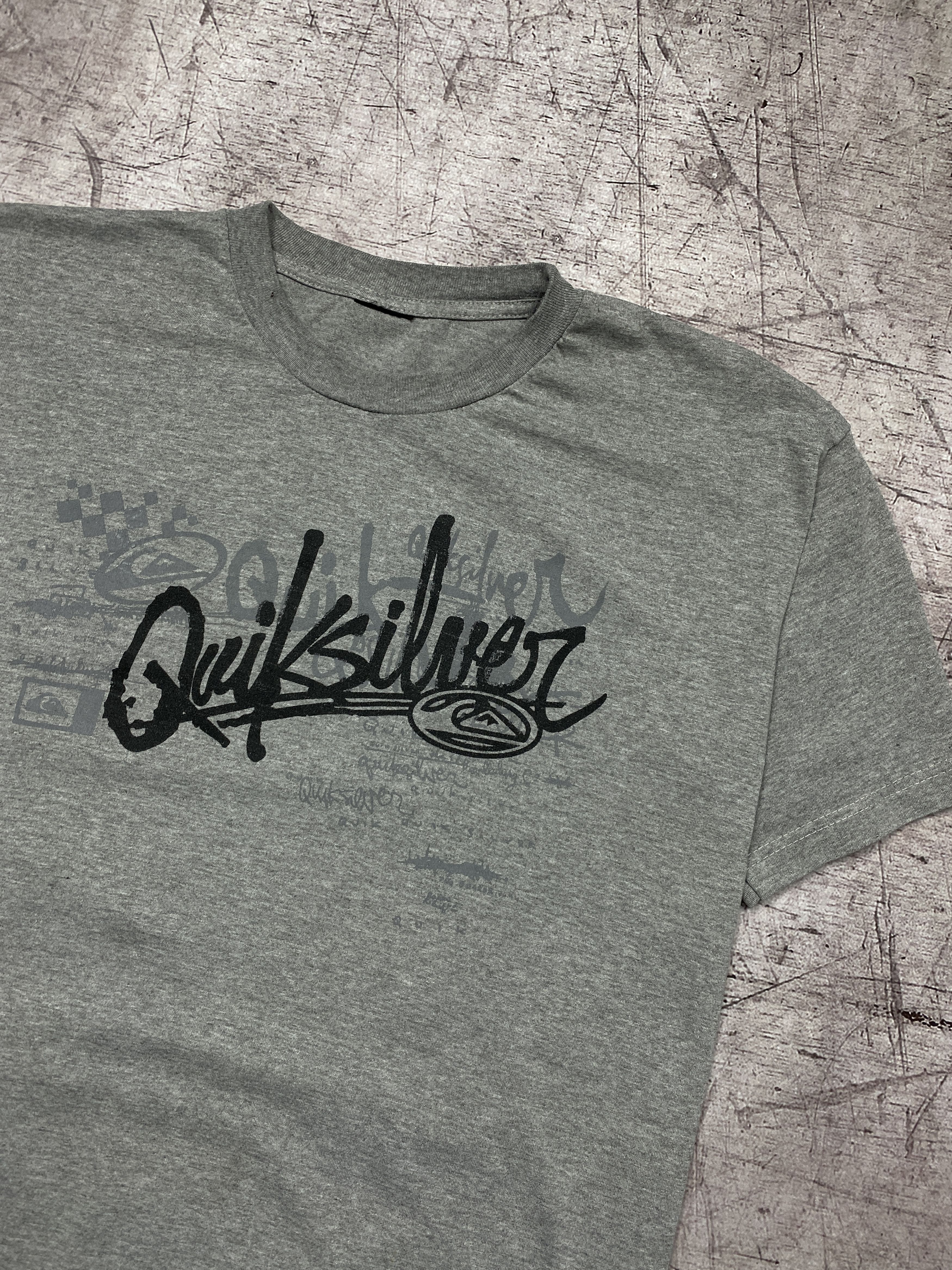 Quiksilver × Vintage Quiksilver Vintage Mens Crew Neck T-Shirt Size US L / EU 52-54 / 3 - 2 Thumbnail