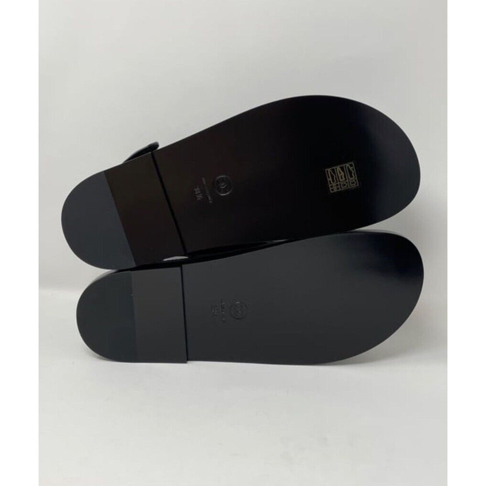Chanel Black Leather Chain 38.5 EUR CC Quilted Flats Dad Sandals Size US 7.5 / IT 37.5 - 9 Thumbnail