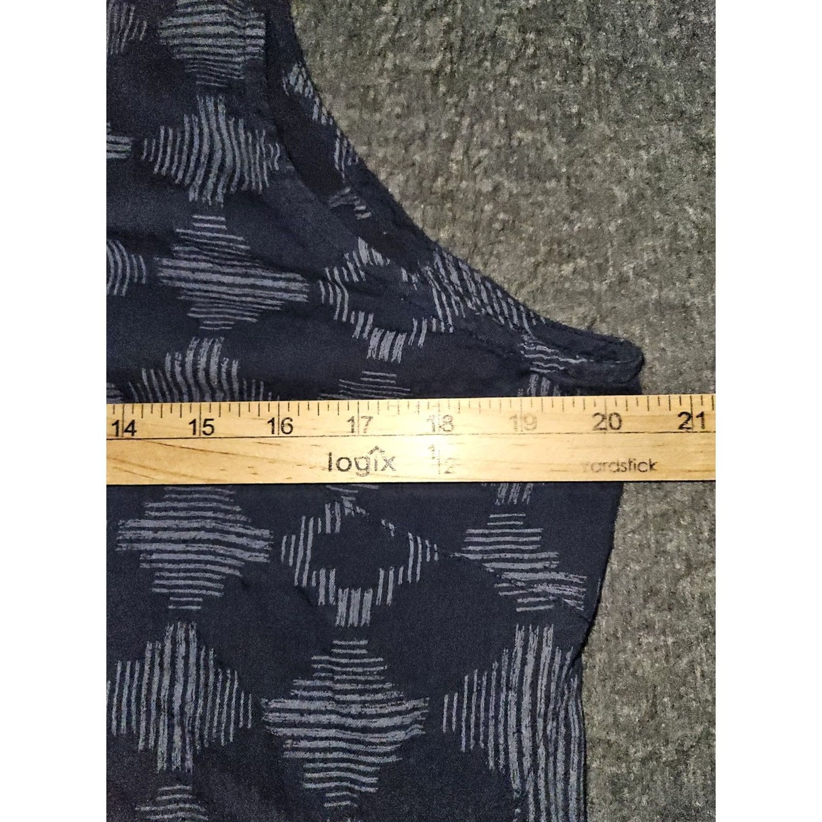 The North Face VINTAGE The North Face Tunic Tank Top Women L Gray Geometric Active Gym Running Size L / US 10 / IT 46 - 3 Thumbnail