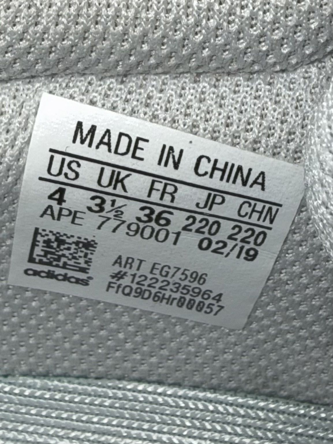 Adidas Adidas Yeezy Boost 700 Size US 6 / IT 36 - 6 Thumbnail