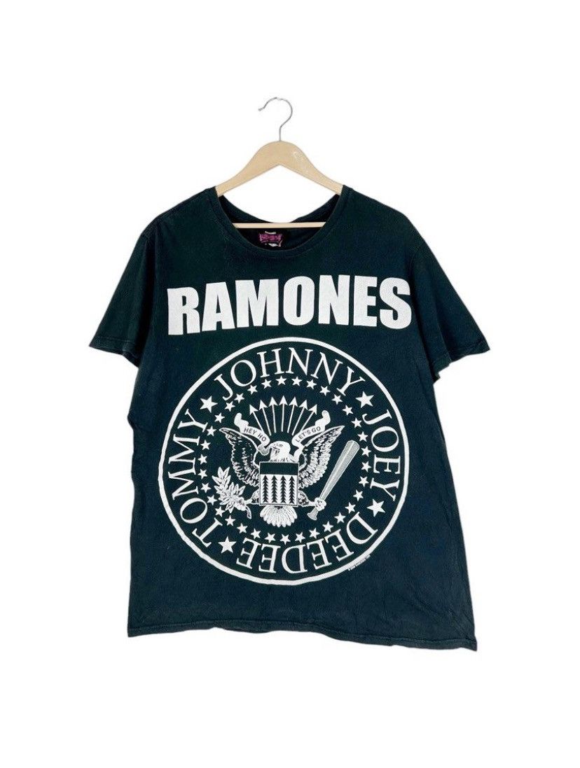 Band Tees × Vintage Vintage Ramones Big Logo / US Punk Rock Icon / Alternative Size US L / EU 52-54 / 3 - 1 Thumbnail
