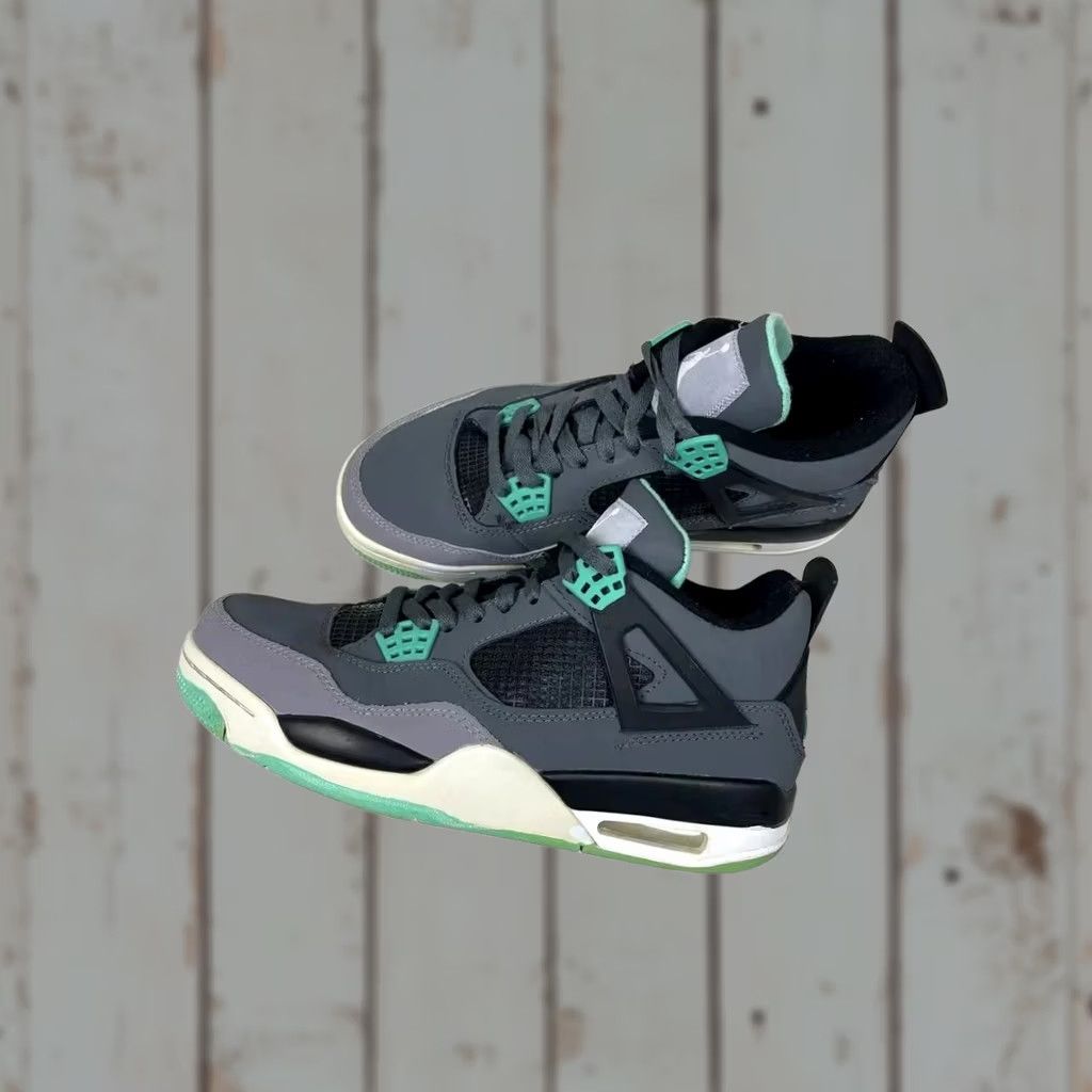 Jordan Brand Jordan Air Jordan 4 Retro Green Glow Sneakers Men US 8.5 Size US 9 / EU 42 - 1 Thumbnail