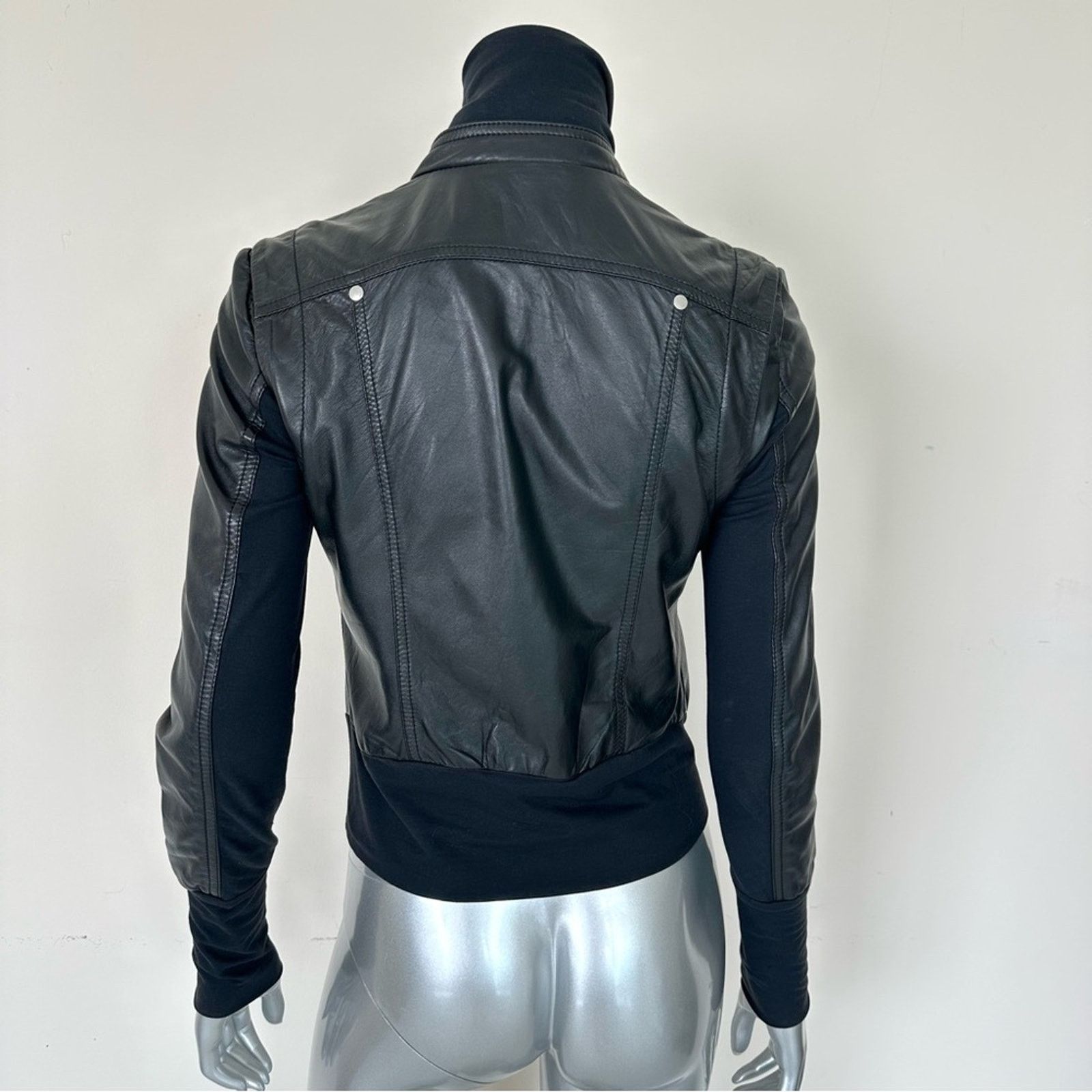 Patrizia Pepe Patrizia Pepe jacket size 42IT or 6 US Authentic Retail 750$ Size M / US 6-8 / IT 42-44 - 9 Thumbnail