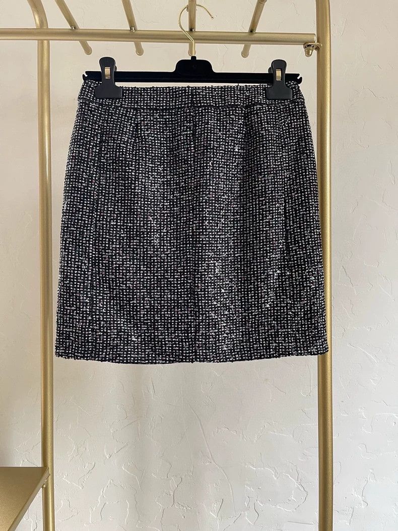 Chanel Chanel 23b gray skirt Size 25" / US 0 / IT 36 - 2 Thumbnail