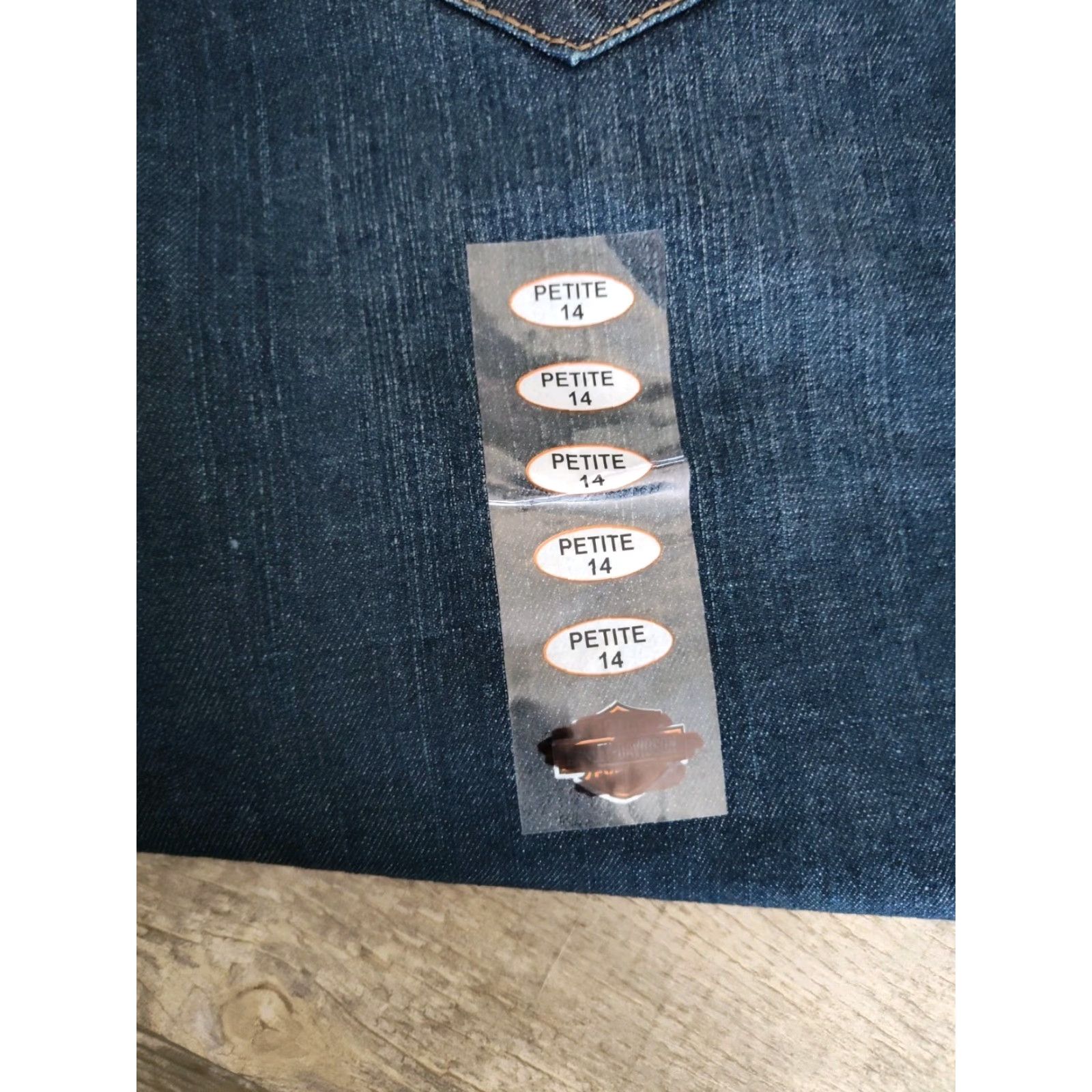 Harley Davidson VINTAGE Harley-Davidson Women’s Jeans Size 14 Boot Cut Denim Biker Pants Leather Details Size 36" / US 14 / IT 50 - 3 Thumbnail