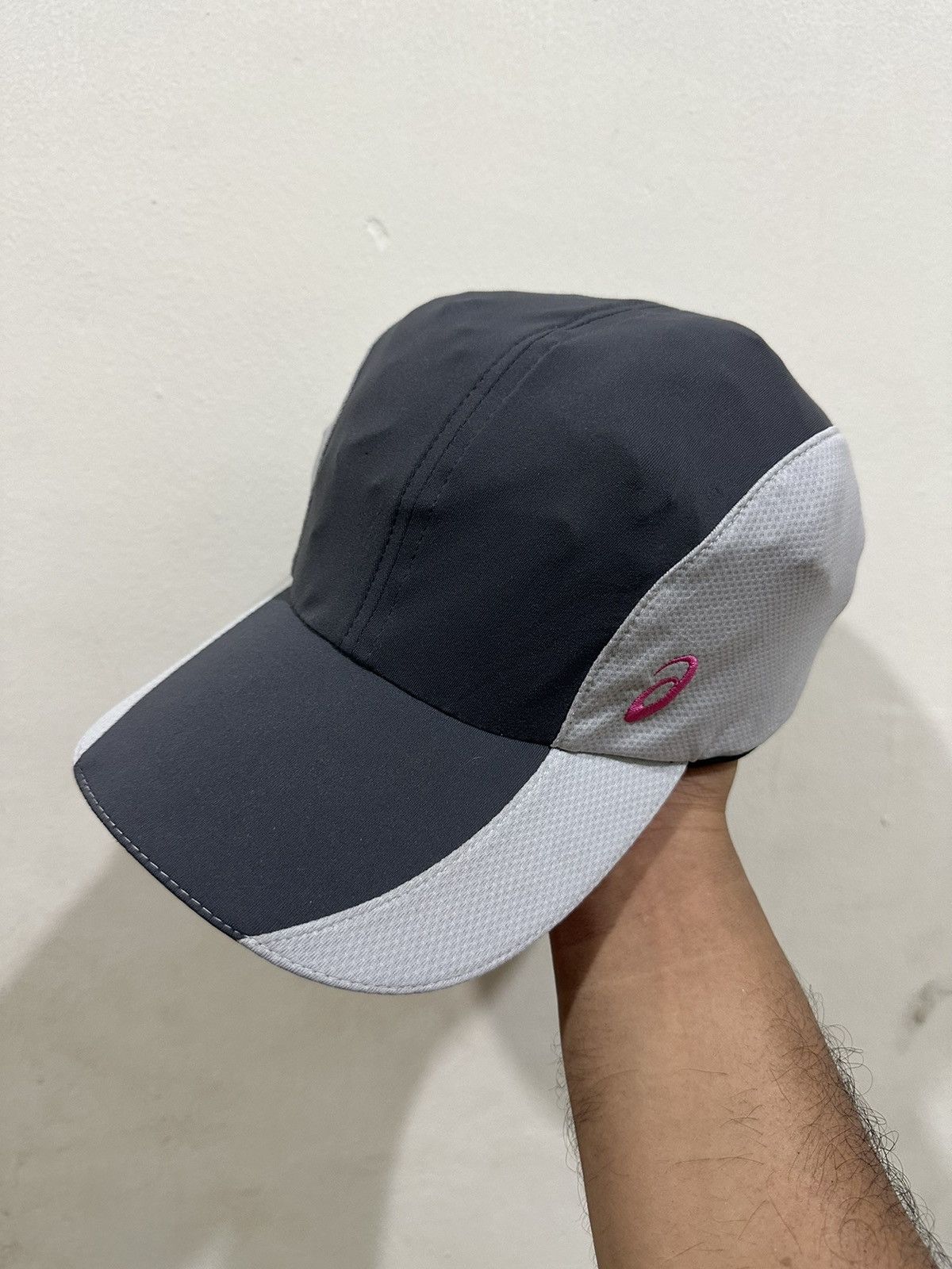 Asics Asics Outdoor Performance Hat Size ONE SIZE - 1 Thumbnail