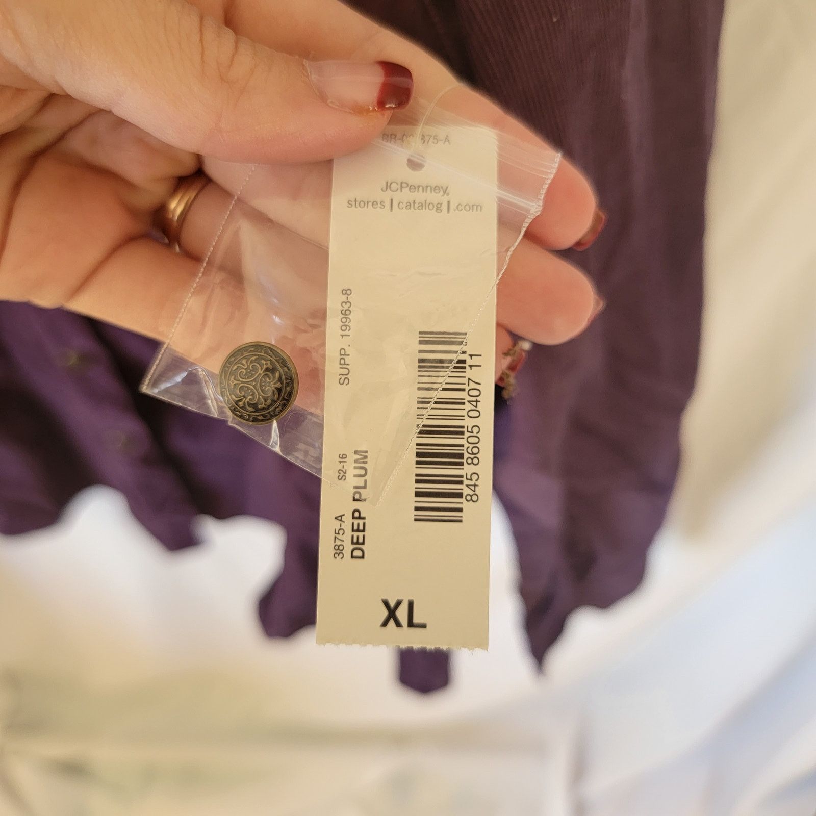St. Johns Bay St Johns Bay Purple Corduroy Button Down Top Size XL Size XL / US 12-14 / IT 48-50 - 5 Thumbnail