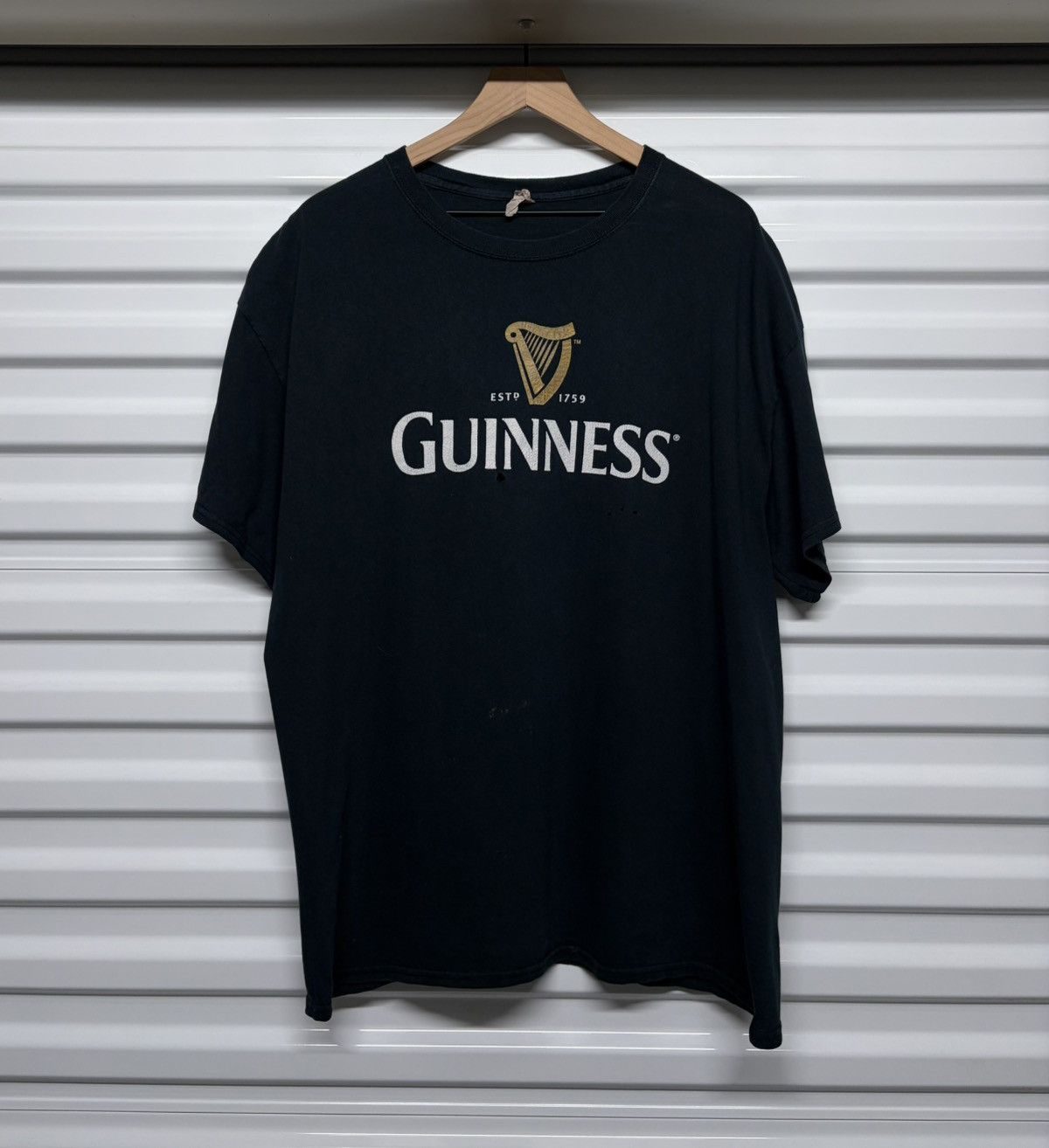 Gildan Vintage “Guinness” Tee Size US XL / EU 56 / 4 - 1 Preview