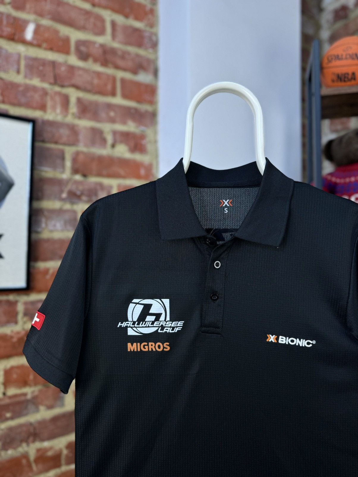 Other XBIONIC MIGROS Hallwilersee Lauf Black Polyester Polo Shirt Size US S / EU 44-46 / 1 - 2 Thumbnail