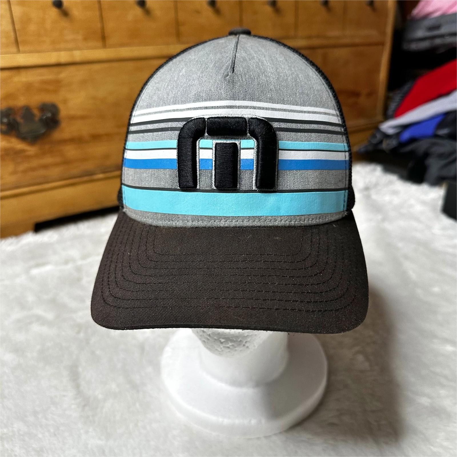 TravisMathew Travis Mathew Fitted Hat Cap Black Men’s Size S-M Flexfit Size ONE SIZE - 2 Thumbnail
