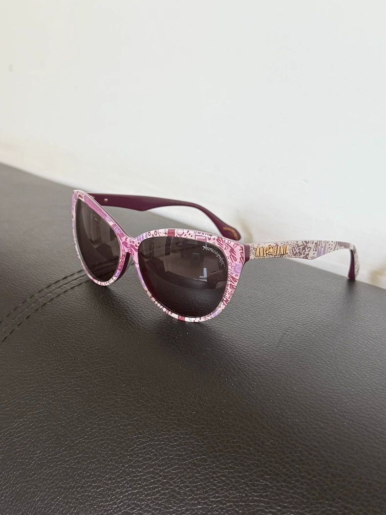 Vivienne Westwood Vivienne Westwood Pink and purple graffiti sunglasses Size ONE SIZE - 2 Thumbnail