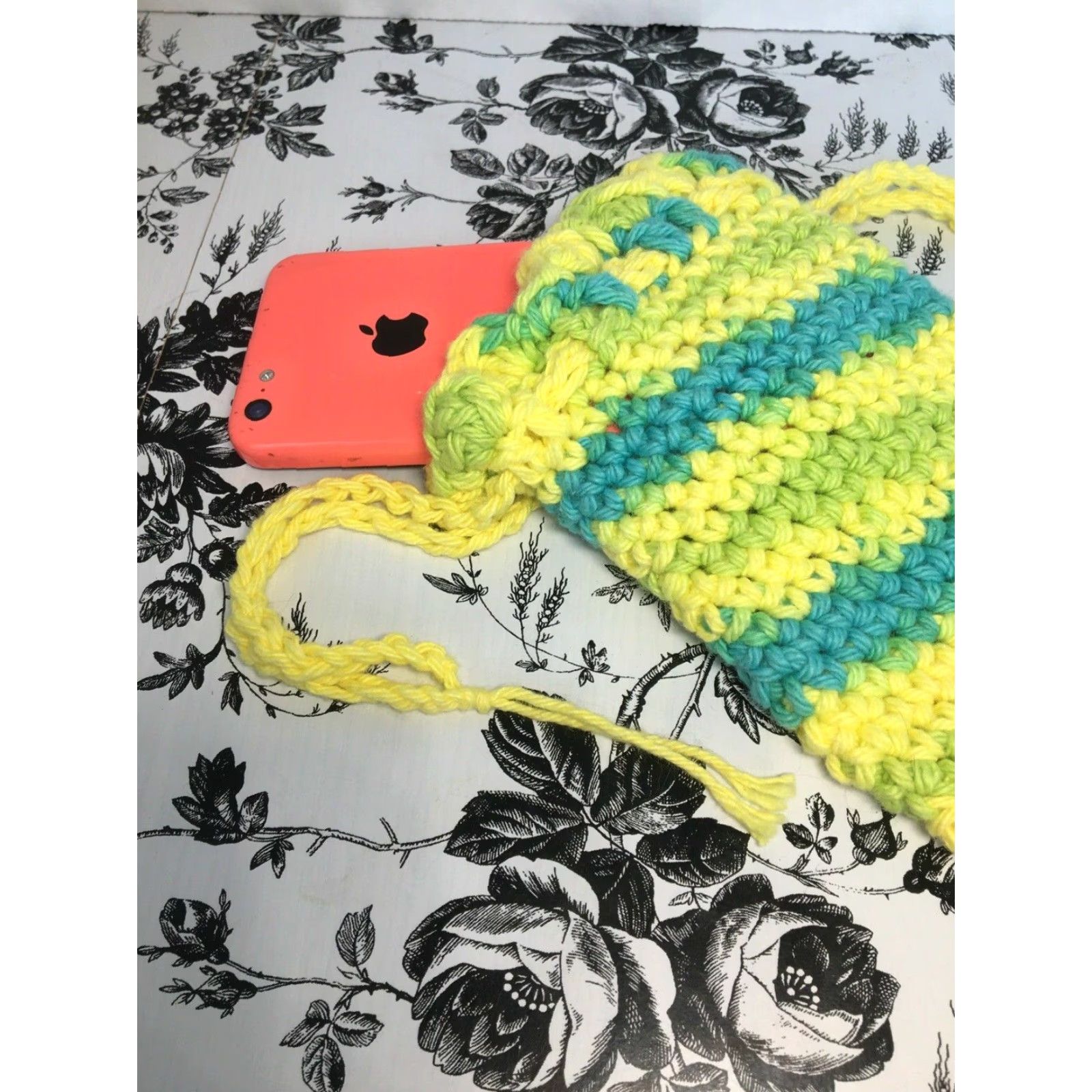 Greats Handmade Crochet Small Bag Great For Cellphone Money Keys Pouch Size ONE SIZE - 3 Thumbnail