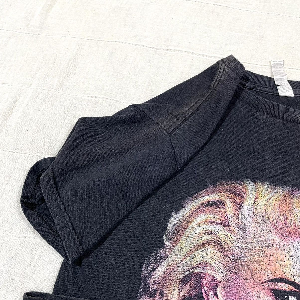 Band Tees Vintage 2016 Thrashed Faded Gwen Stefani Rare T Shirt Size US S / EU 44-46 / 1 - 9 Thumbnail