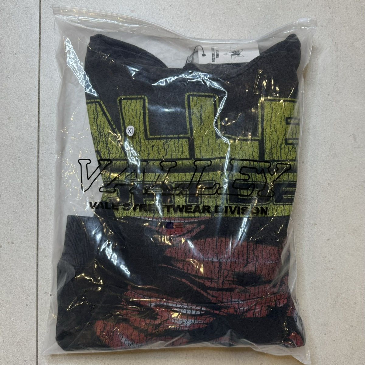 Vale Vale Forever Hellboy Pullover SIZE XL Size US XL / EU 56 / 4 - 3 Thumbnail