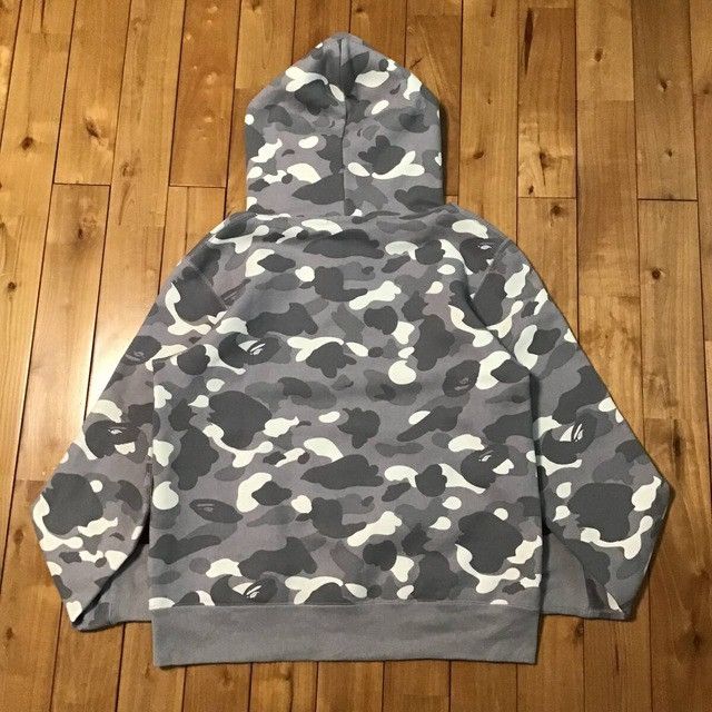 Bape 💫Glow in the dark💫 BAPE City camo pullover hoodie APE Size US L / EU 52-54 / 3 - 4 Thumbnail