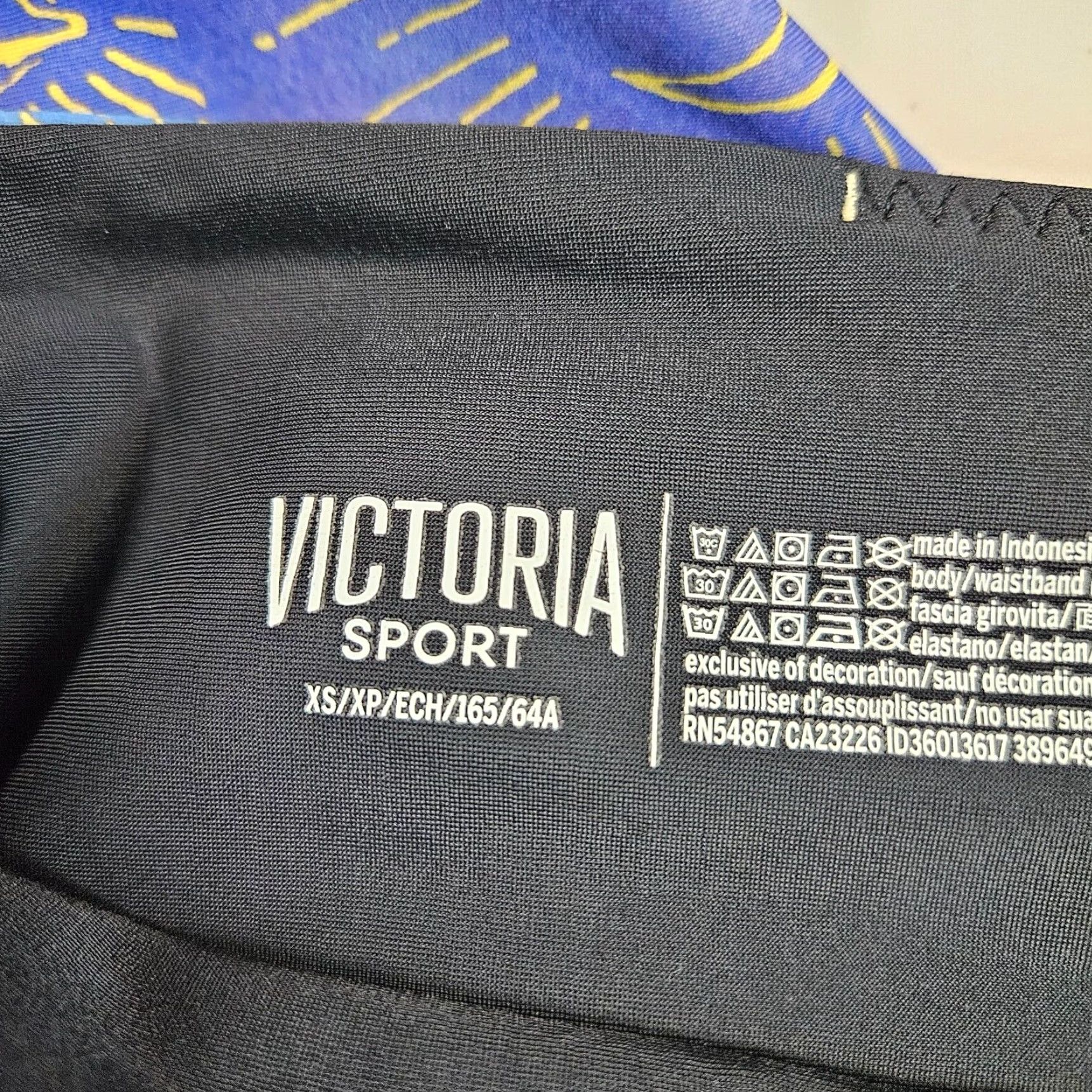 Victoria's Secret Victoria's Secret Sport Leggings Womens XS Celestial Blue Yellow Mid Rise Multicolor 7/8 Activewear Size 26" / US 2 / IT 38 - 7 Thumbnail