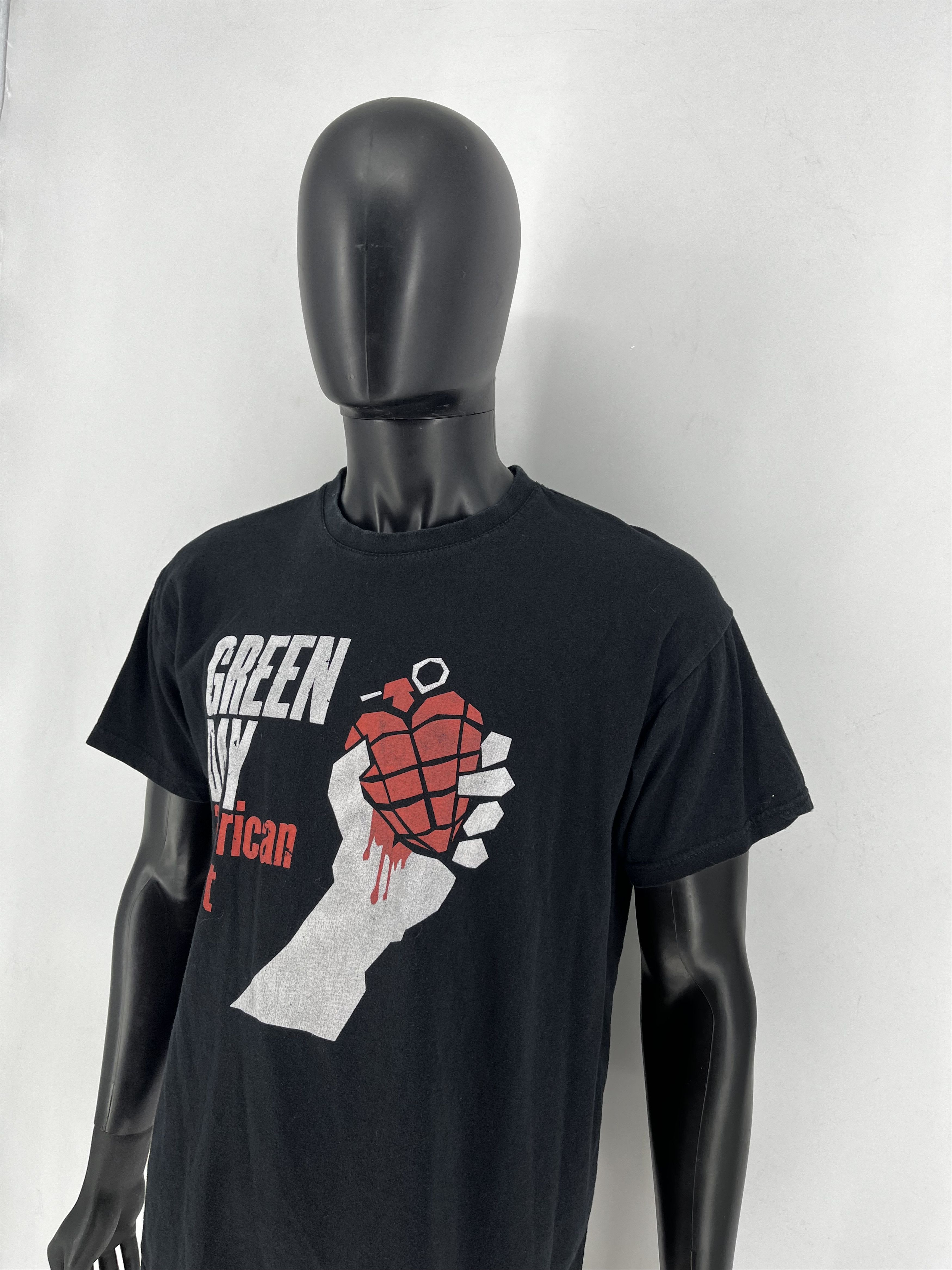 Other Vintage Y2K Green Day American Idiot Tour Band Tee L Size US L / EU 52-54 / 3 - 4 Thumbnail
