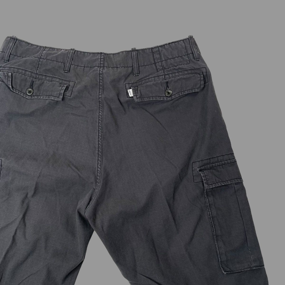 Levi's × Vintage Levi’s cargo shorts Size US 36 / EU 52 - 3 Thumbnail