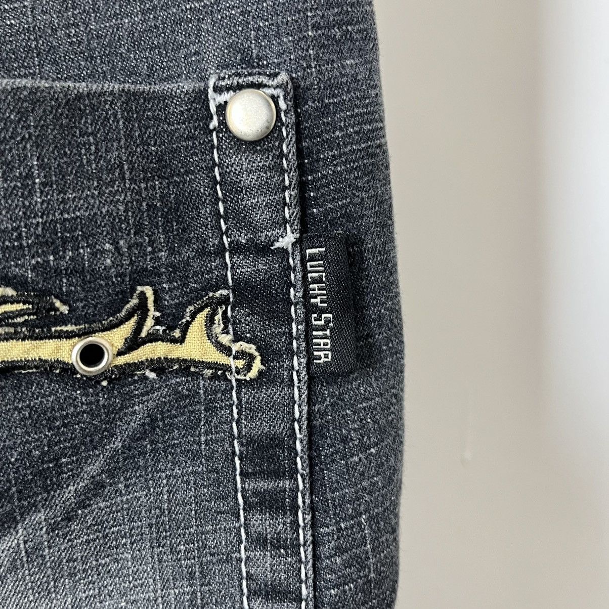 Japanese Brand UNDO Japan Denim Shorts – Embroidered Back Pockets Size US 30 / EU 46 - 5 Thumbnail