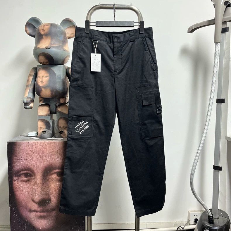 Louis Vuitton Louis Vuitton size US 46 Fei Dong Overalls pants 2504-Next Size US 30 / EU 46 - 1 Thumbnail