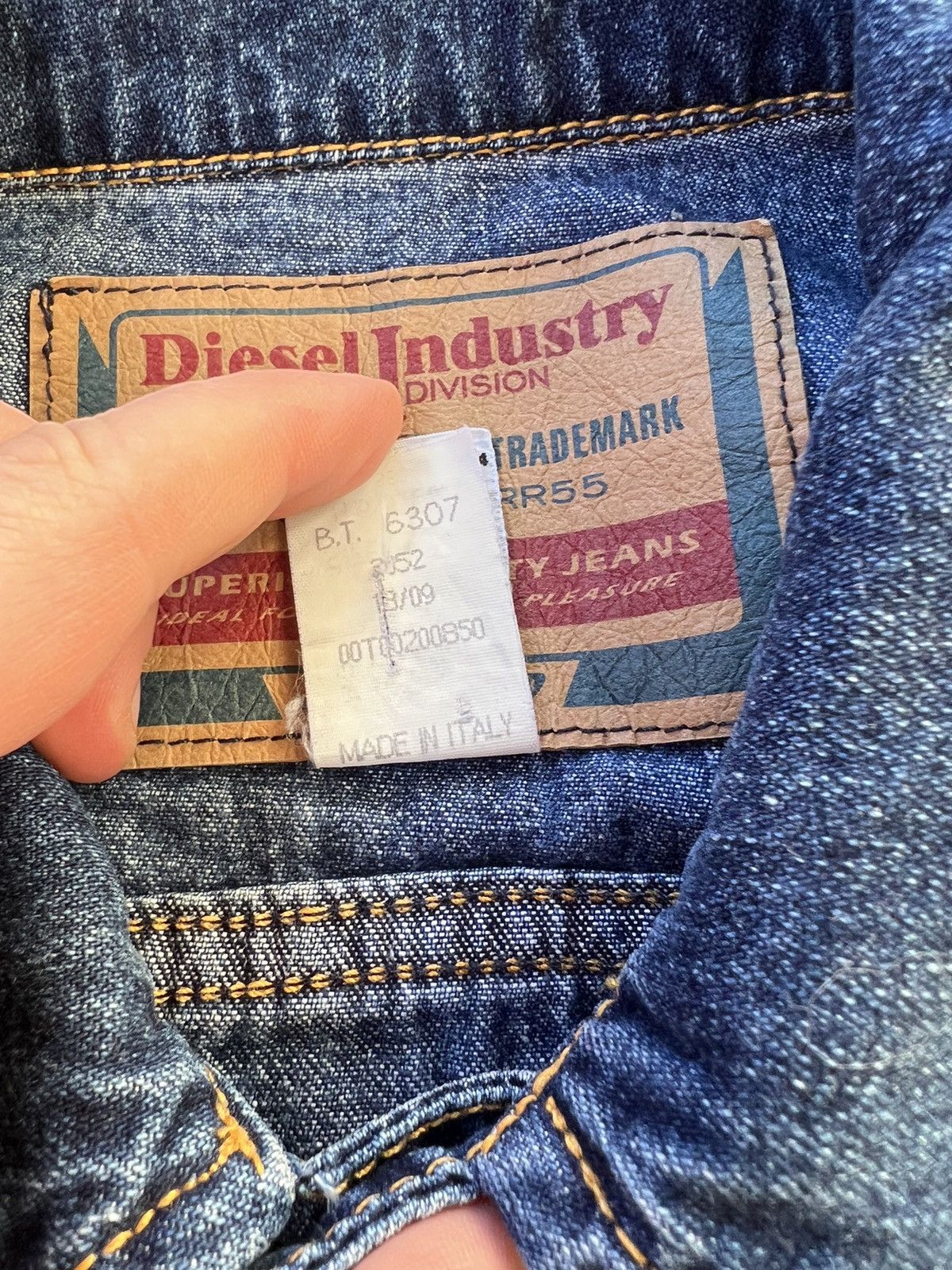Diesel × Vintage Y2K Diesel Vintage Denim Jacket Size S / US 4 / IT 40 - 7 Thumbnail