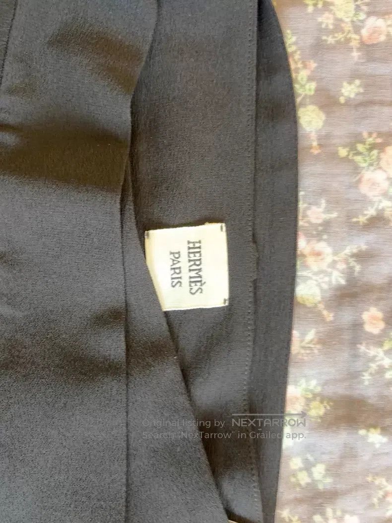 Hermes Hermes Black Silk Skirt 100% Mulberry Silk with Gold Buckl Size 24" / US 00 / IT 34 - 2 Thumbnail