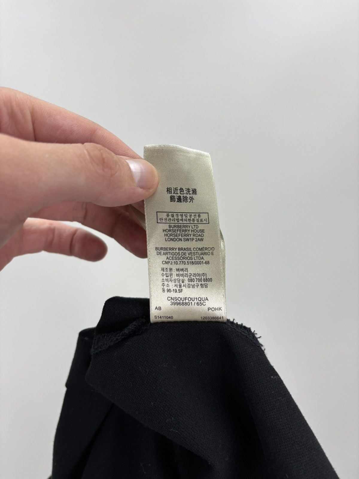 Burberry Womens t shirt Burberry London Size M Color Black Size M / US 6-8 / IT 42-44 - 13 Thumbnail