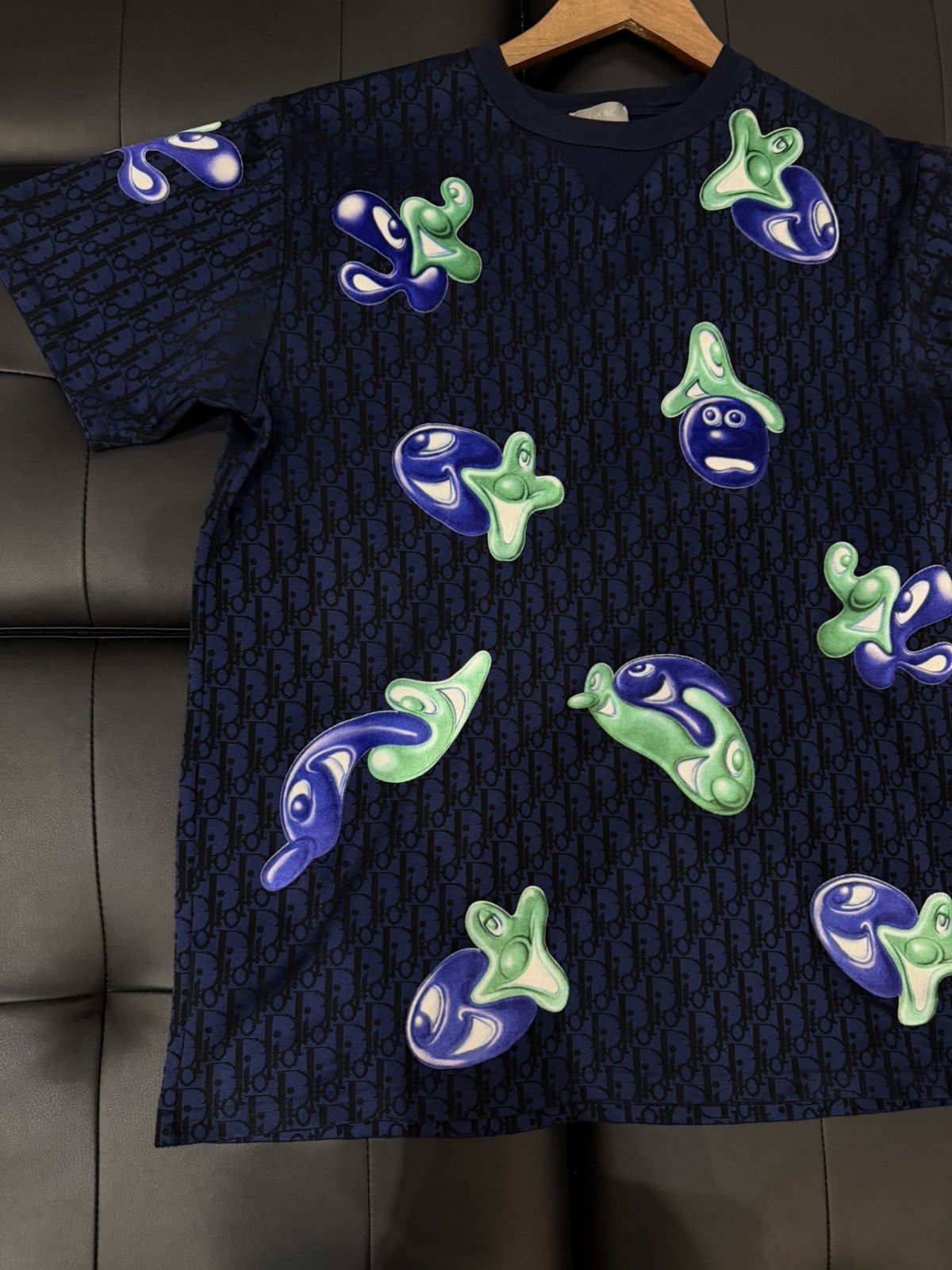 Dior Size M - Dior x Kenny Scharf Oblique T-Shirt Monogram Size US M / EU 48-50 / 2 - 2 Thumbnail