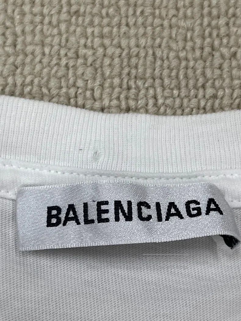 Balenciaga Balenciaga Logo printed round neck short-sleeve T-shirt, r Size US S / EU 44-46 / 1 - 4 Thumbnail