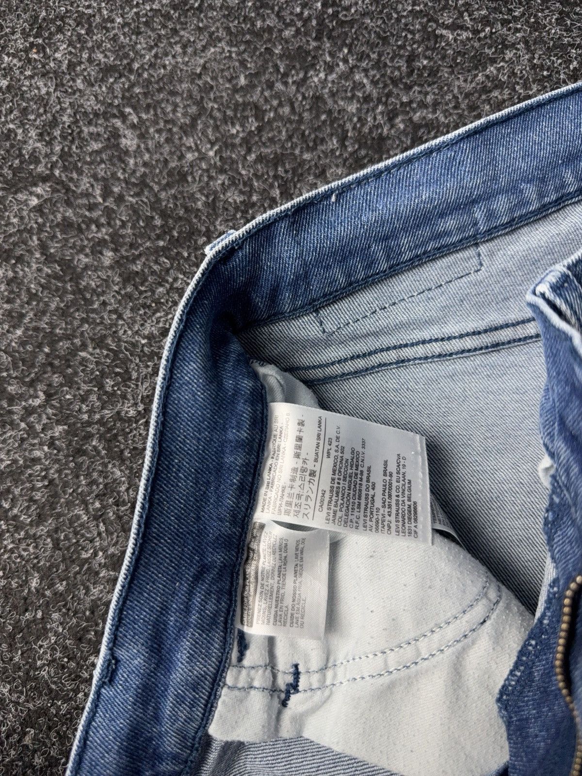 Levi's Vintage 00s style Levi’s Line 8 White tag Denim pants jeans Size US 30 / EU 46 - 11 Thumbnail