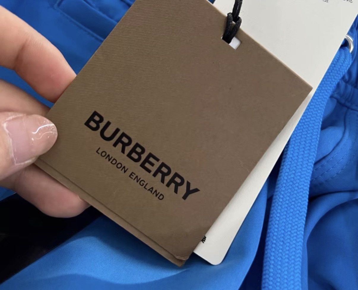 Burberry Burberry Blue Embroidered Logo Shorts J41 Size US 30 / EU 46 - 5 Thumbnail
