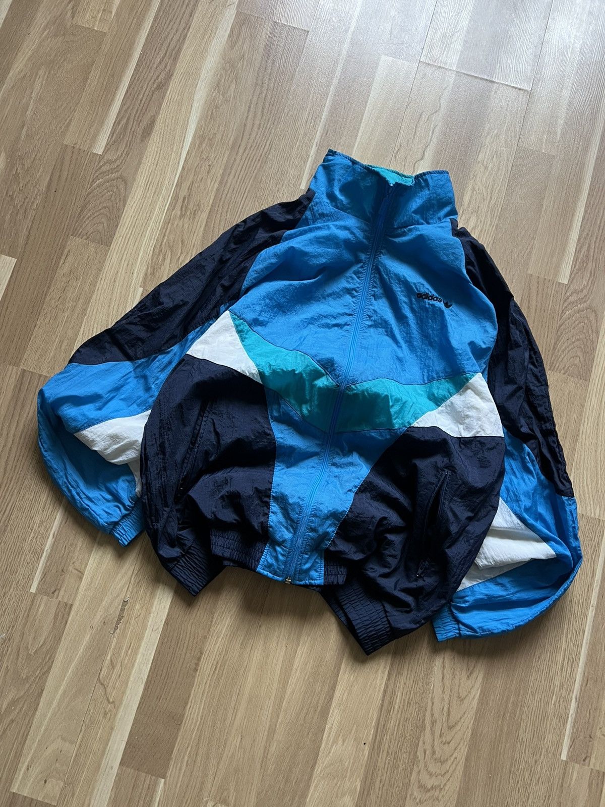Adidas Adidas vintage windbreaker rave multicoloured 90s y2k s Size US L / EU 52-54 / 3 - 3 Thumbnail