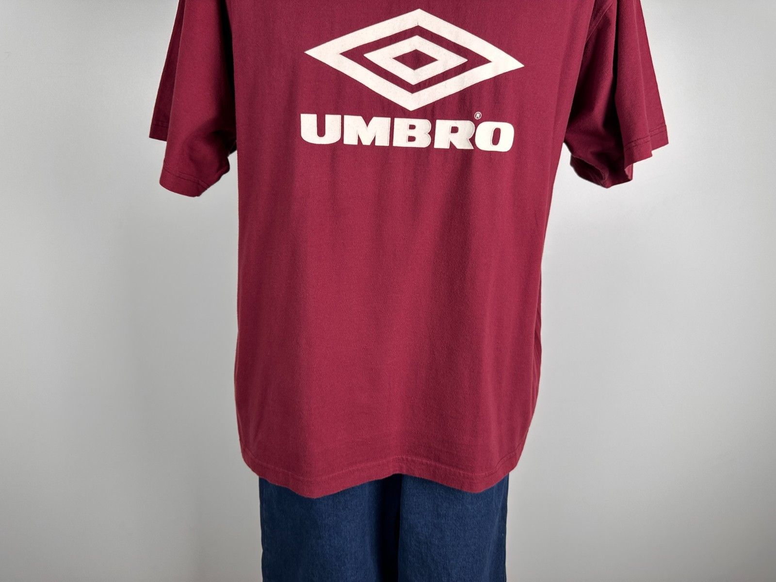 Umbro Vintage Umbro Mens T Shirt Red Size L Size US L / EU 52-54 / 3 - 3 Thumbnail