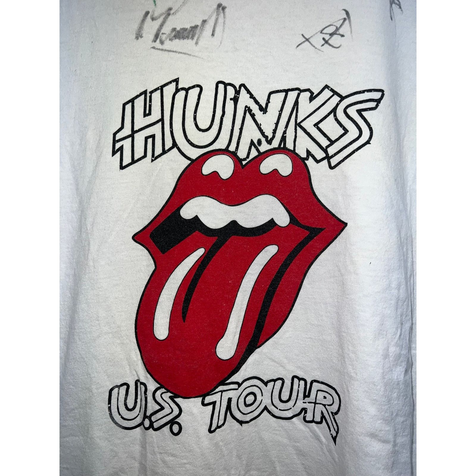 Vintage Vintage Hunks US Tour Shirt Tongue Logo White Band Tee XL Size US XL / EU 56 / 4 - 2 Thumbnail