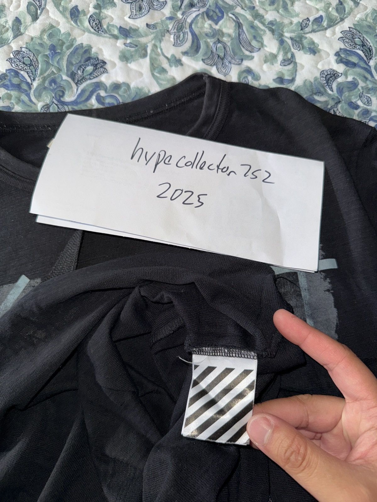 Off-White Caravaggio Off-White Tshirt Size US S / EU 44-46 / 1 - 4 Thumbnail