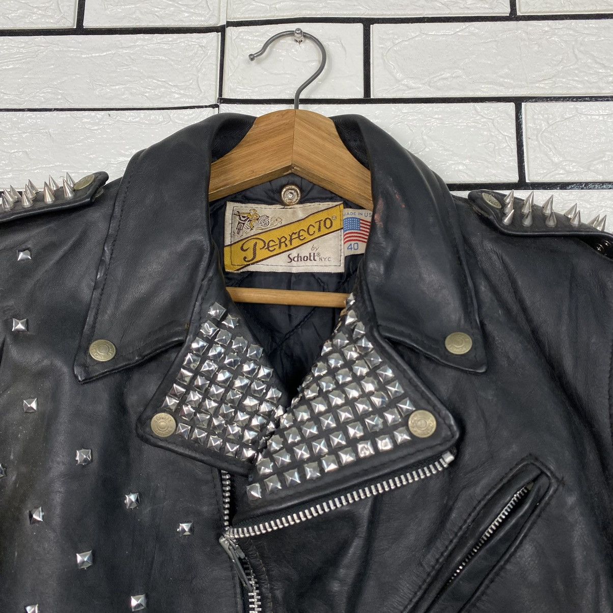 Schott 🔥VINTAGE LEATHER JACKET SCHOTT PERFECTO DOUBLE COLLAR PUNK Size US M / EU 48-50 / 2 - 16 Thumbnail