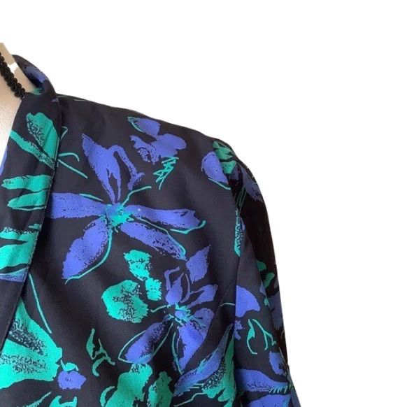 Vintage VINTAGE Blue Floral Lightweight Blazer Women’s M/L Chiffon 80s 90s Party/Cocktail Button Hipster Retro Womens Blazer Size M / US 6-8 / IT 42-44 - 6 Thumbnail