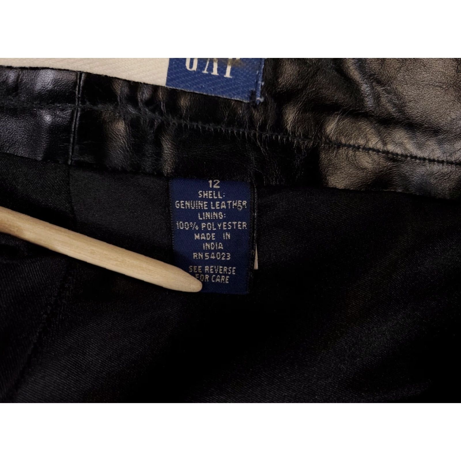 Gap Gap Womens Size 12 Black Leather Pants Genuine Original Fit Straight Leg 32 x 30 Size 34" / US 12 / IT 48 - 3 Thumbnail