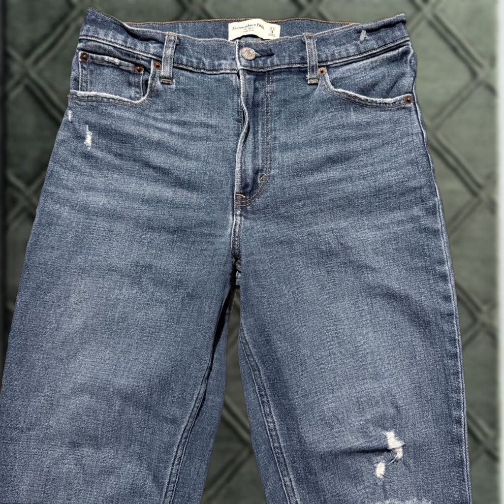 Abercrombie & Fitch Abercrombie & Fitch The Mom High Rise Jeans Women's Blue Denim Distressed - 4 Size 27" / US 4 / IT 40 - 1 Thumbnail