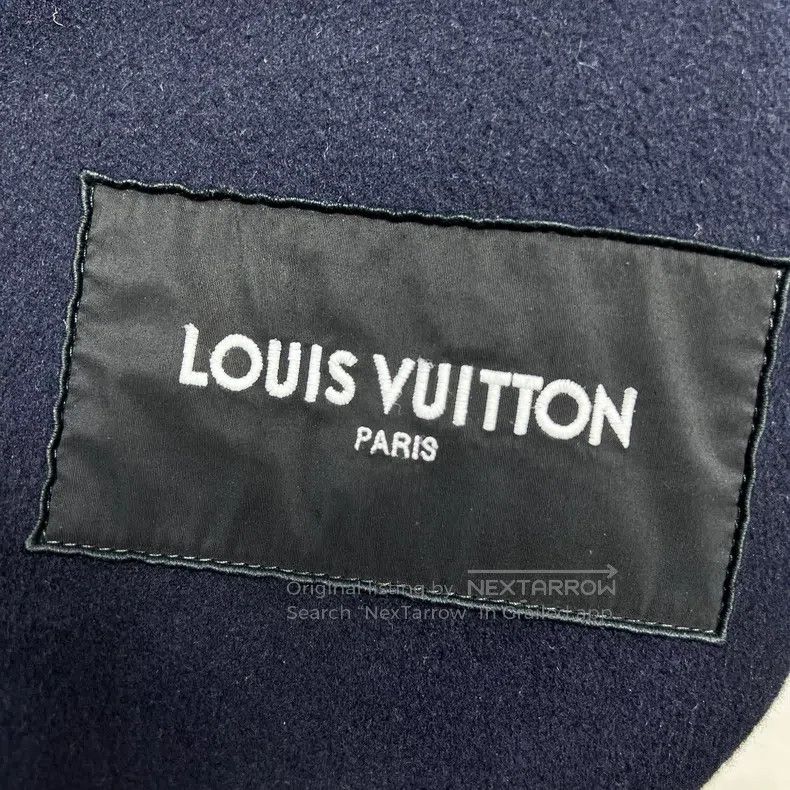 Louis Vuitton Louis Vuitton Logo printed cashmere button coat Size XS / US 0-2 / IT 36-38 - 6 Thumbnail