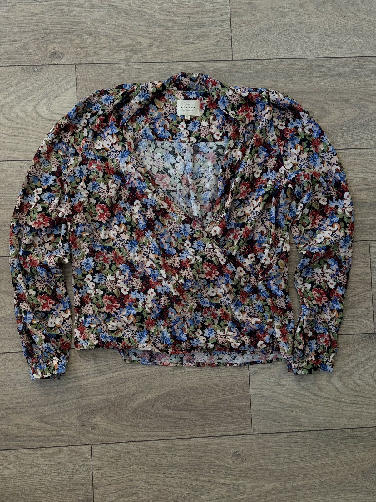 Sezane Sezane Abelia Flowers Wrap V-Neck Blouse Top Shirt Size 38 Size XS / US 0-2 / IT 36-38 - 1 Thumbnail