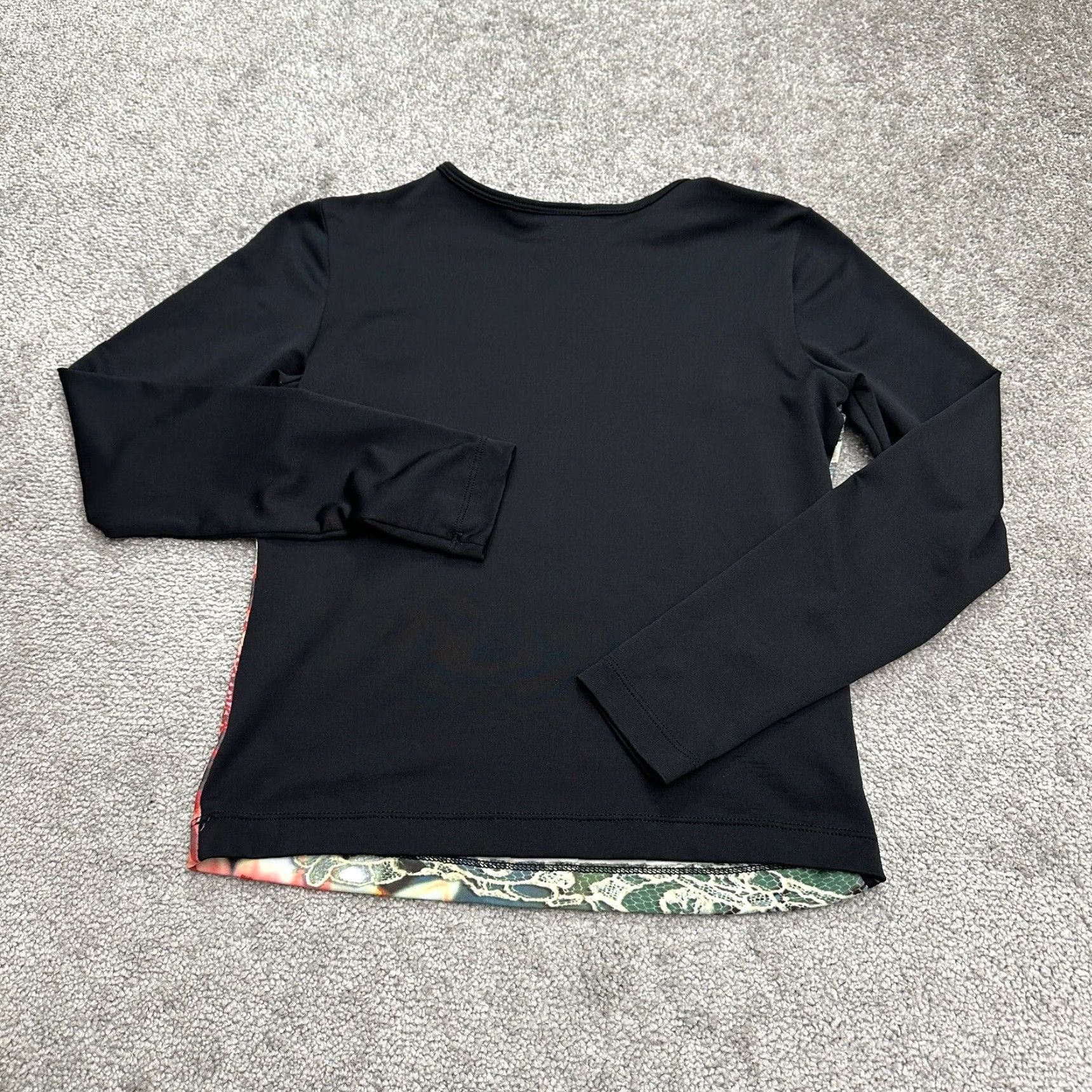 Vintage VINTAGE Unbranded Shirt Womens S Black Graphic Print Crew Neck Long Sleeve Casual Lace 2010s Mens Womens? Size S / US 4 / IT 40 - 2 Thumbnail
