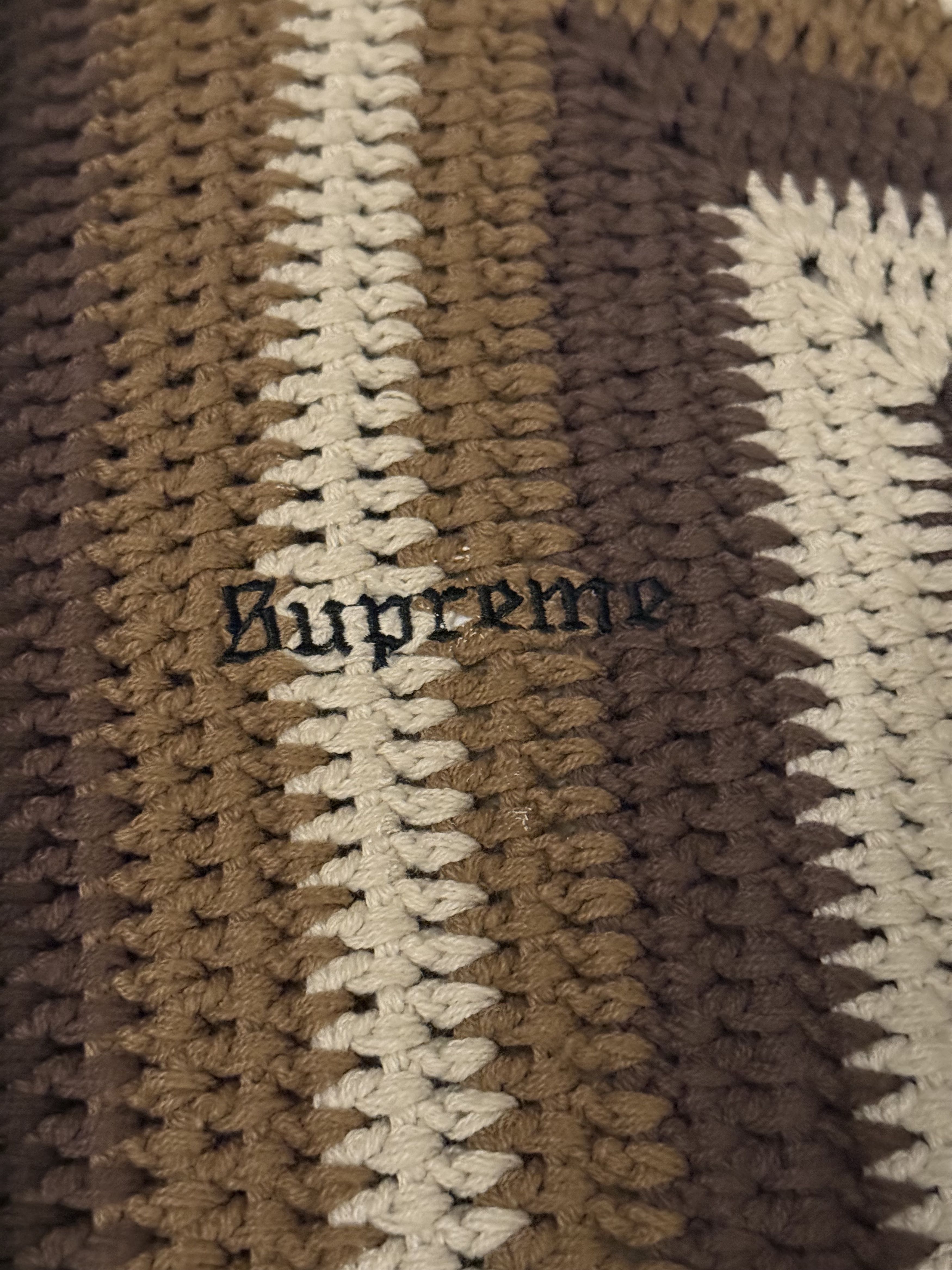 Supreme Supreme Hand Crocheted Sweater Brown Size US L / EU 52-54 / 3 - 2 Thumbnail