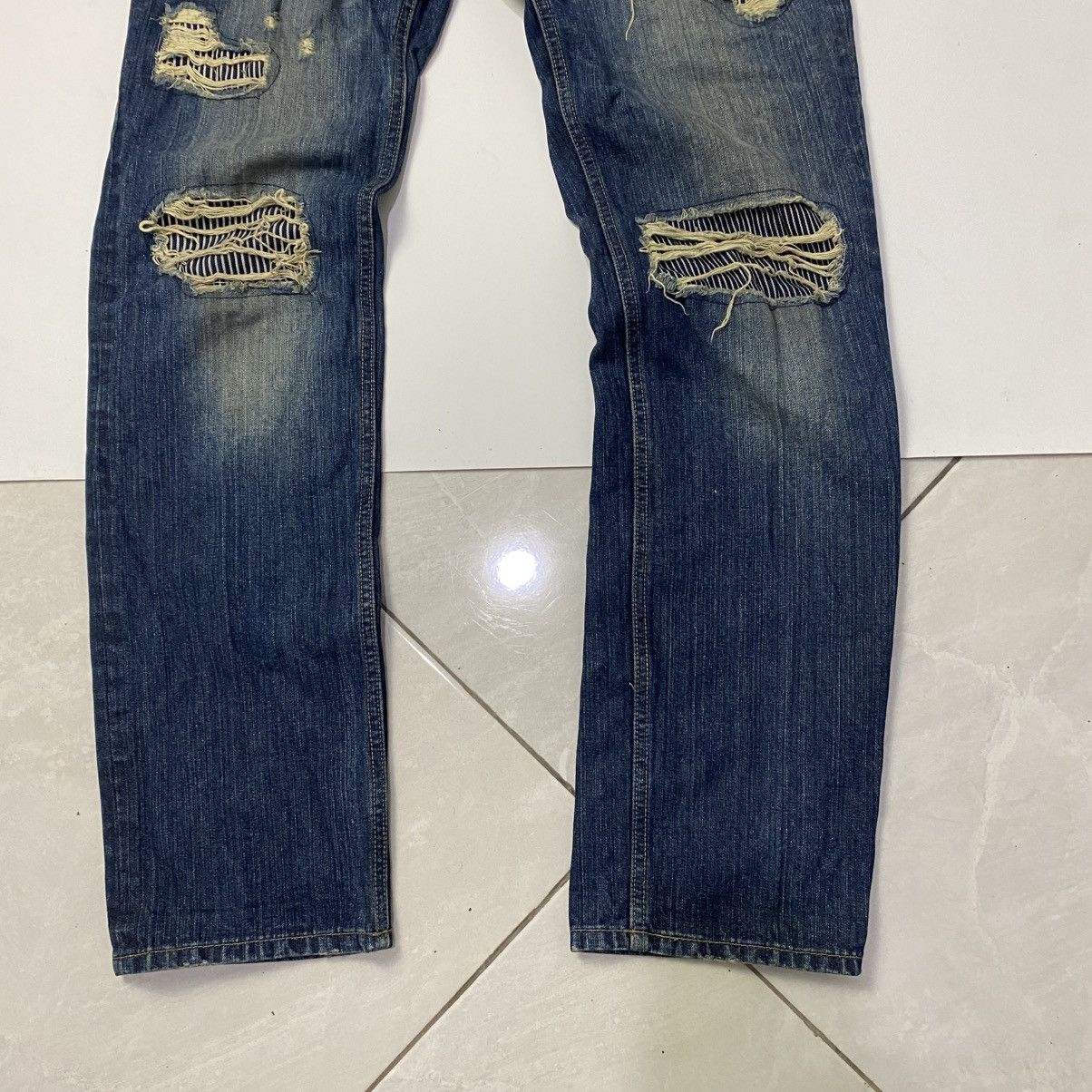 Beauty Beast 💣Delete today Distressed Kurt Cobain style jeans Size US 33 - 5 Thumbnail